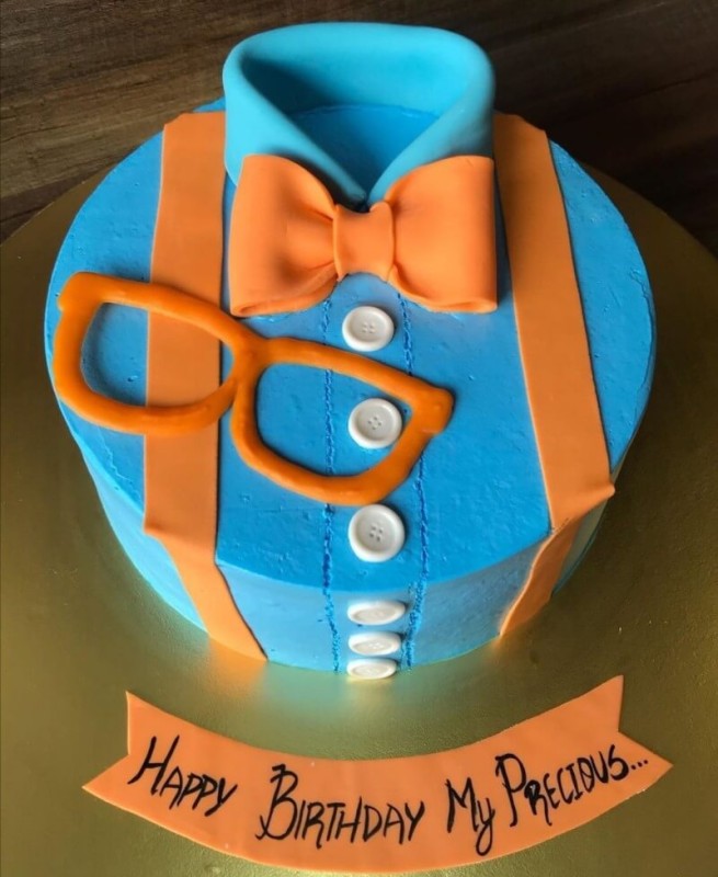 Blue Fondant Bow Cake - Bengong's Tea