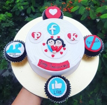 Facebook Love Story Cake